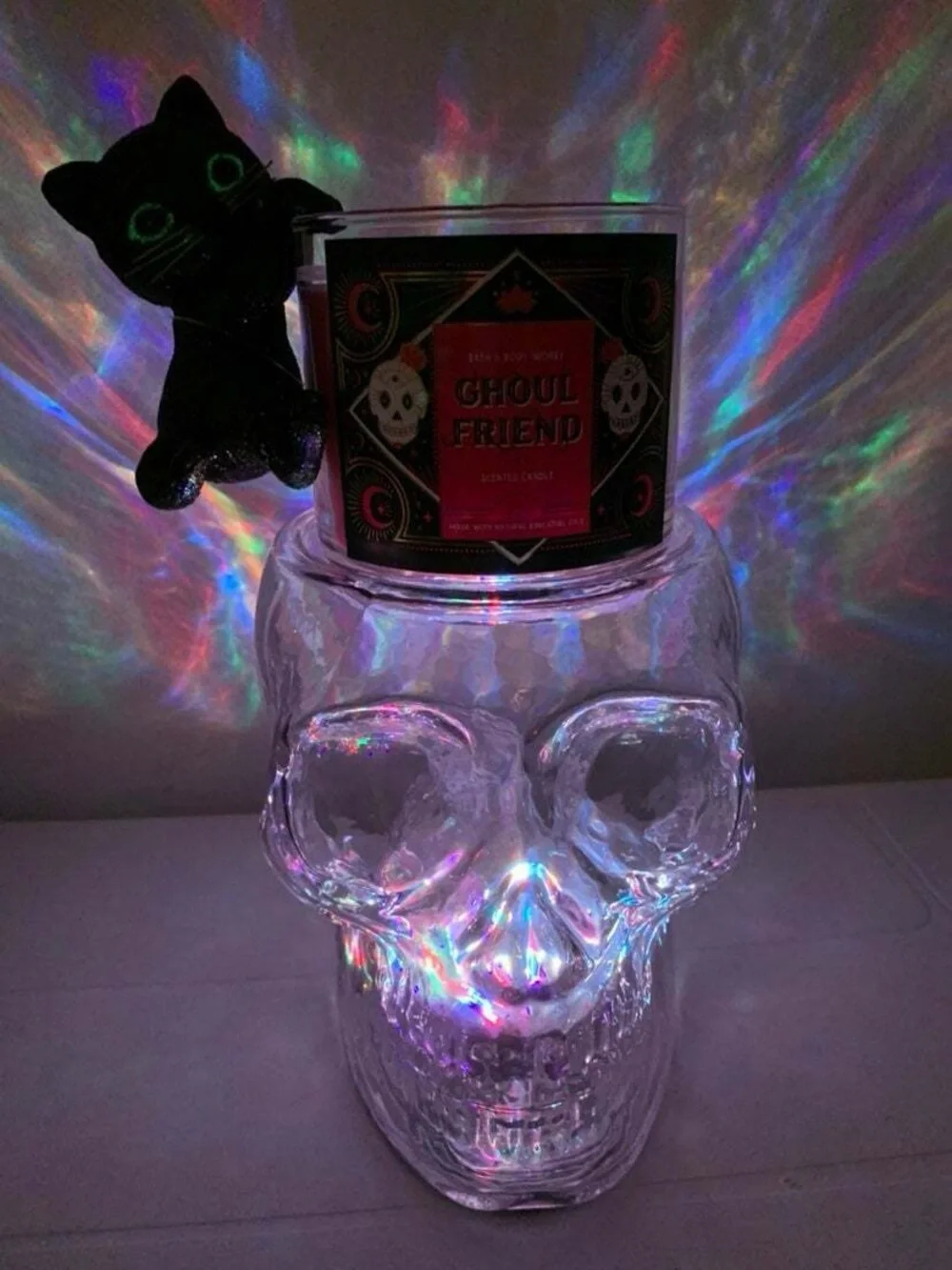 Bath & Body Works VIDEO Iridescent light up skull 3 wick candle holder